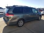 2012 Toyota Sienna XLE