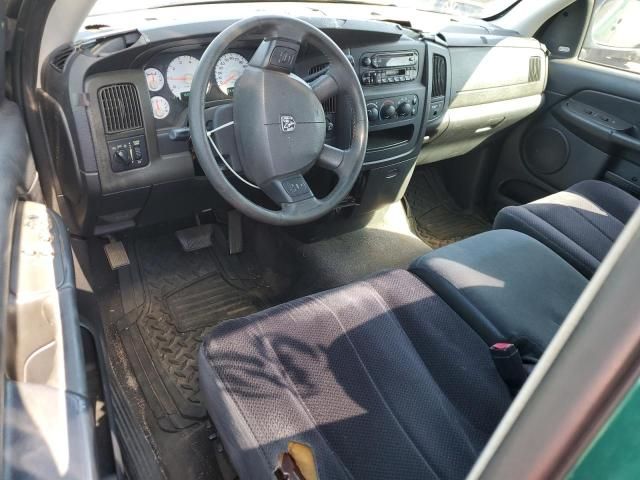 2004 Dodge RAM 1500 ST