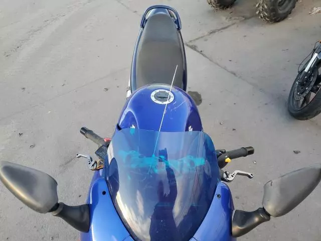 2004 Suzuki GSX600 F