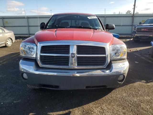 2005 Dodge Dakota Quad SLT