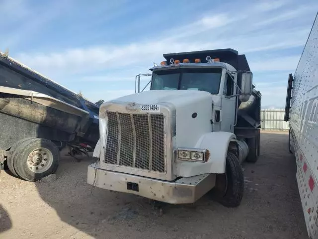 2003 Peterbilt 378