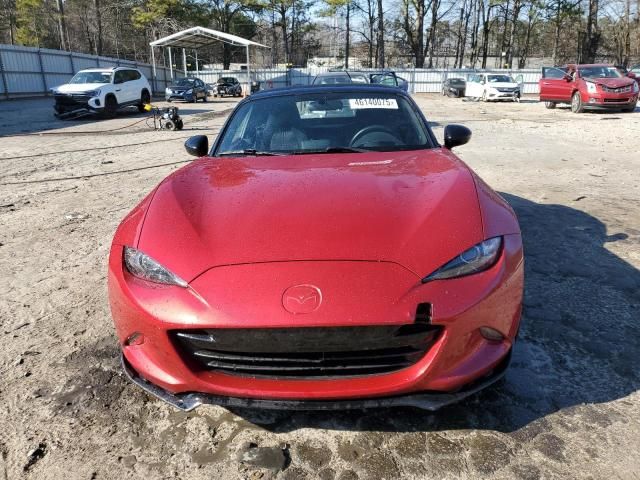 2016 Mazda MX-5 Miata Club