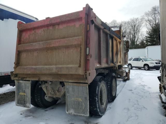 2004 Western Star Conventional 4900FA