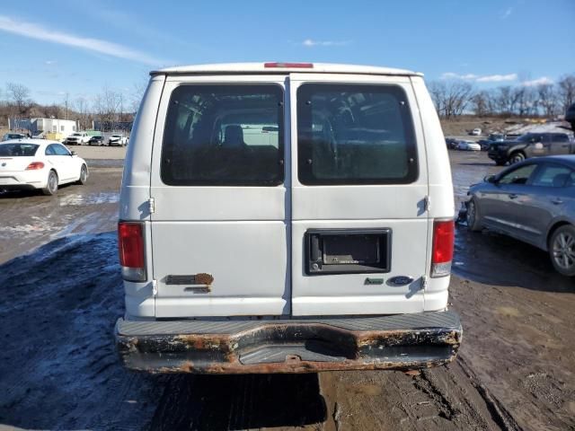 2013 Ford Econoline E250 Van