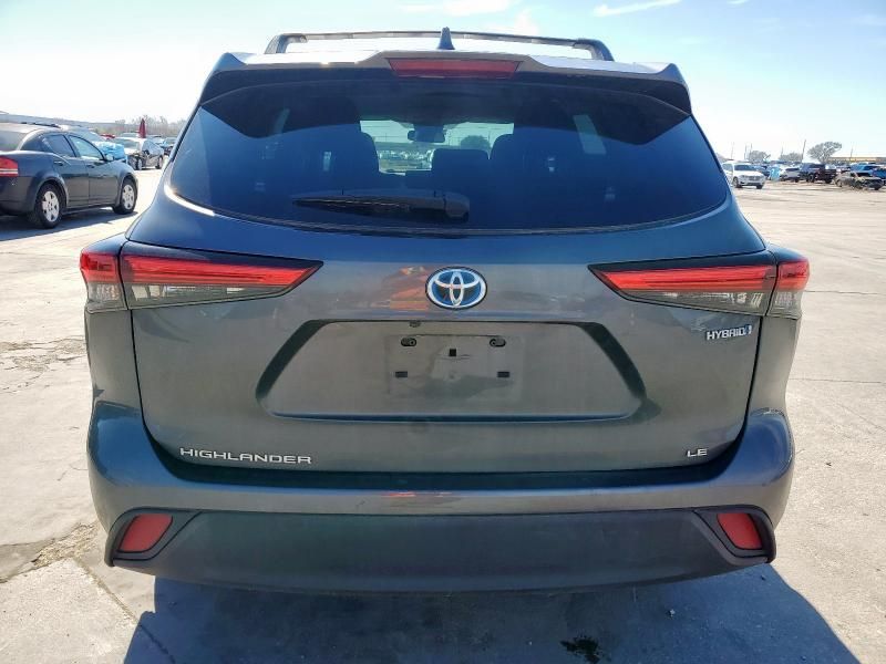 2022 Toyota Highlander Hybrid LE