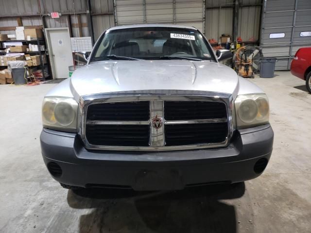 2006 Dodge Dakota Quattro