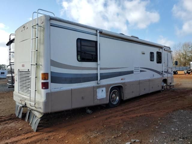 2000 Freightliner Chassis X Line Motor Home