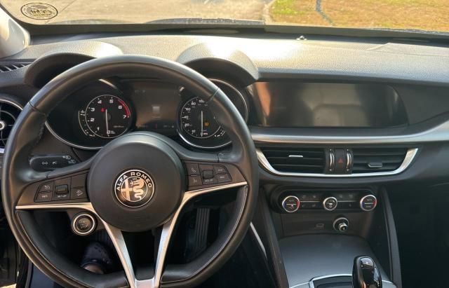 2018 Alfa Romeo Stelvio