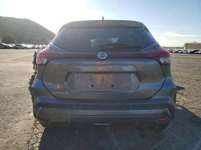 2021 Nissan Kicks S