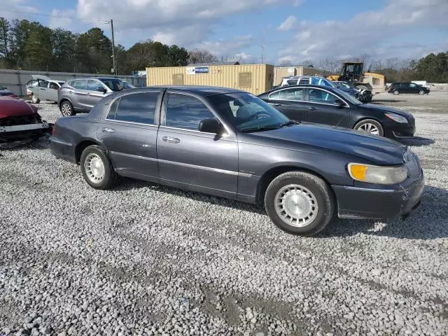 1999 Lincoln Town Car Executive