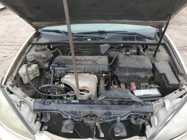 2004 Toyota Camry LE