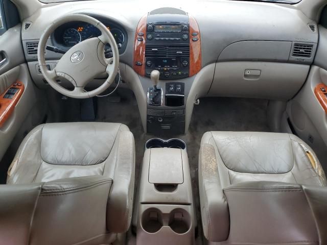 2008 Toyota Sienna XLE