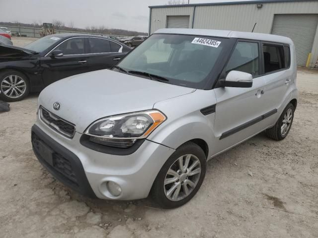 2013 KIA Soul +