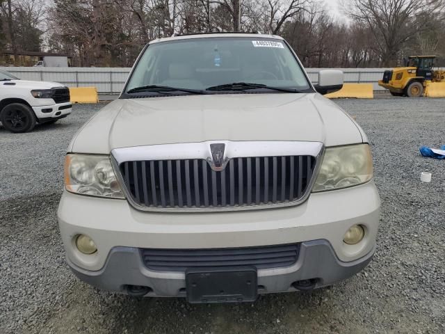 2004 Lincoln Navigator