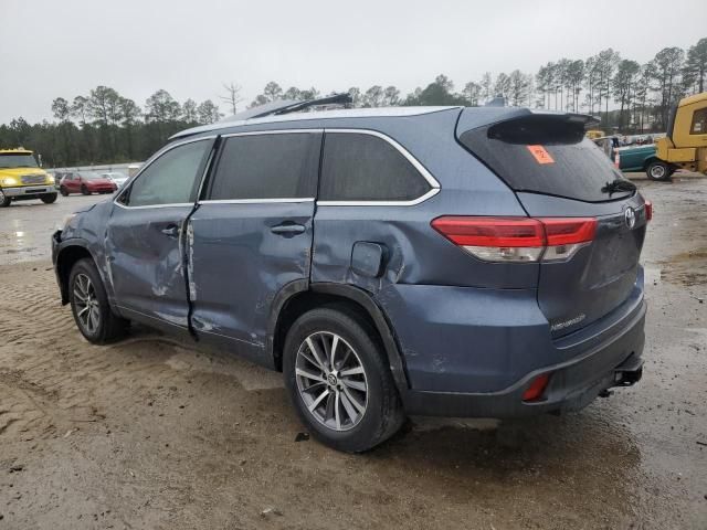 2018 Toyota Highlander SE