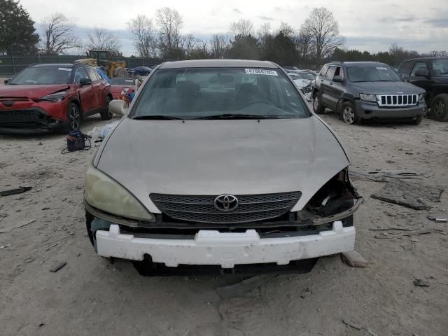 2004 Toyota Camry LE