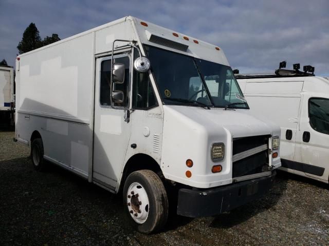 2001 Freightliner Chassis M Line WALK-IN Van