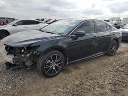 Carros salvage sin ofertas aún a la venta en subasta: 2021 Toyota Camry SE