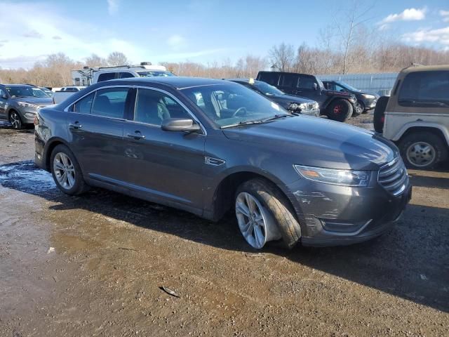 2017 Ford Taurus SEL