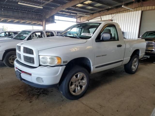 2004 Dodge RAM 1500 ST