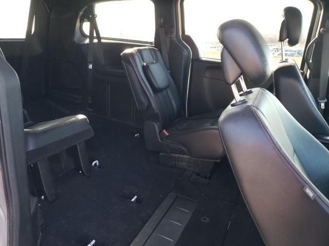 2014 Dodge Grand Caravan R/T