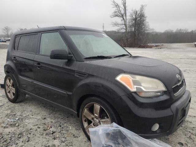 2011 KIA Soul +