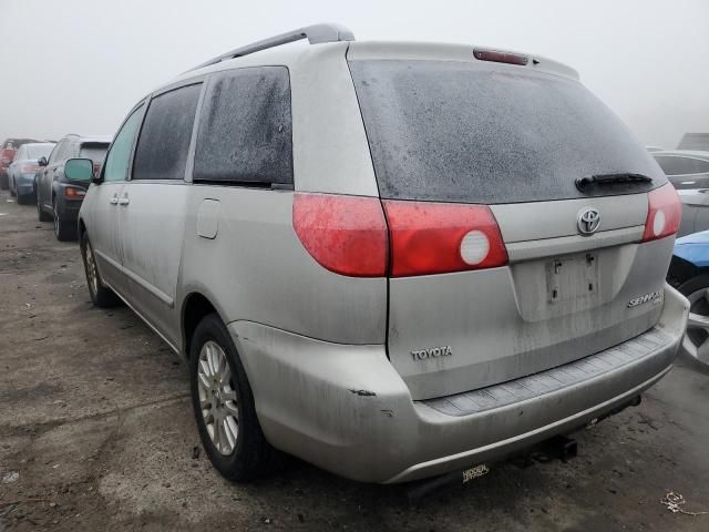 2007 Toyota Sienna XLE