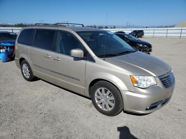 2014 Chrysler Town & Country Touring