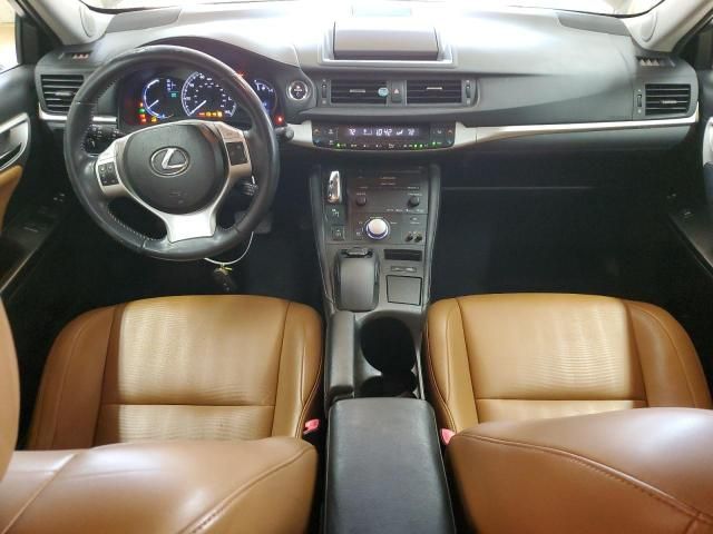 2013 Lexus CT 200