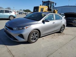 KIA Forte lx Vehiculos salvage en venta: 2024 KIA Forte LX