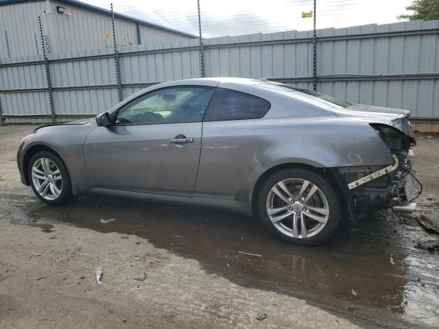 2010 Infiniti G37