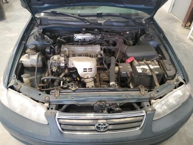 2000 Toyota Camry CE