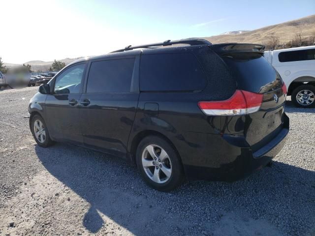 2014 Toyota Sienna LE