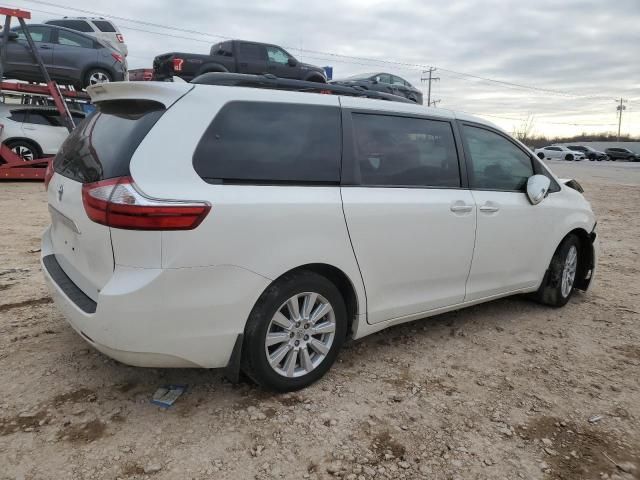 2017 Toyota Sienna XLE