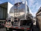 1999 Fruehauf 1999 LBT Tank Trailer