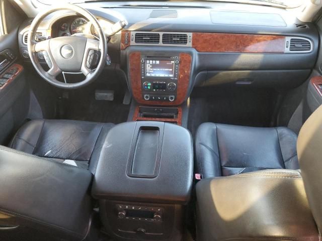 2013 Chevrolet Suburban K1500 LTZ