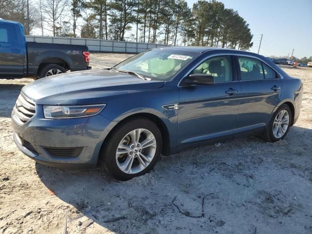 2018 Ford Taurus SE