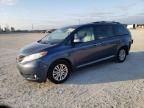 2013 Toyota Sienna XLE