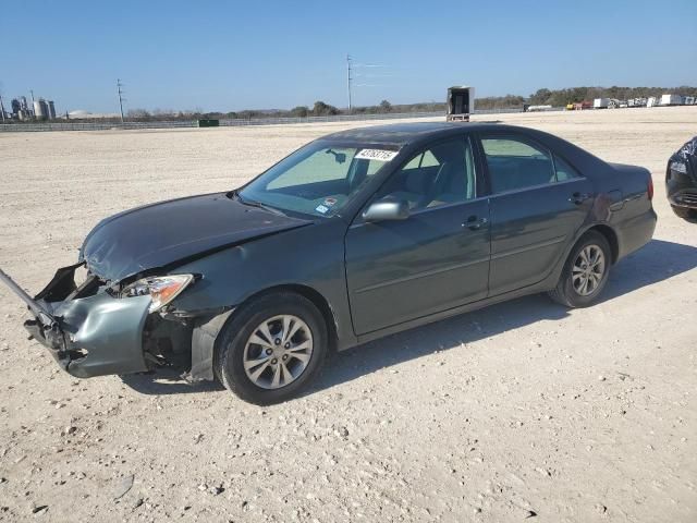 2004 Toyota Camry LE