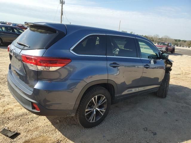 2018 Toyota Highlander LE