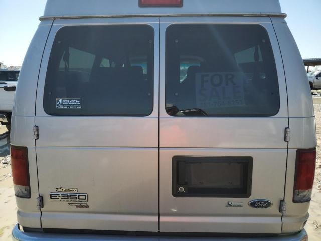 2009 Ford Econoline E350 Super Duty Wagon