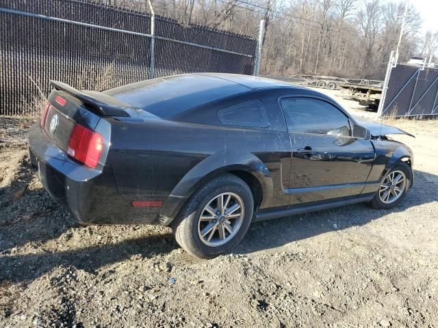 2005 Ford Mustang