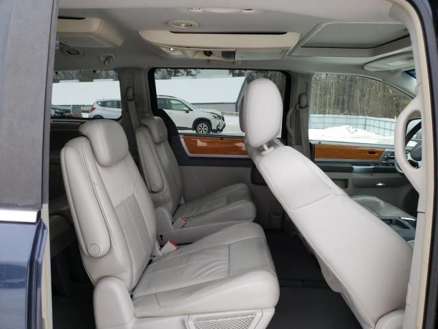 2008 Chrysler Town & Country Limited