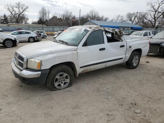 2005 Dodge Dakota Quad SLT