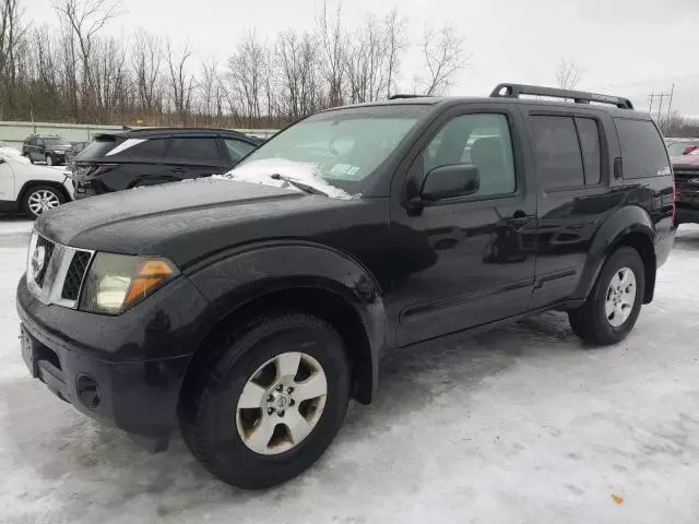 2006 Nissan Pathfinder LE