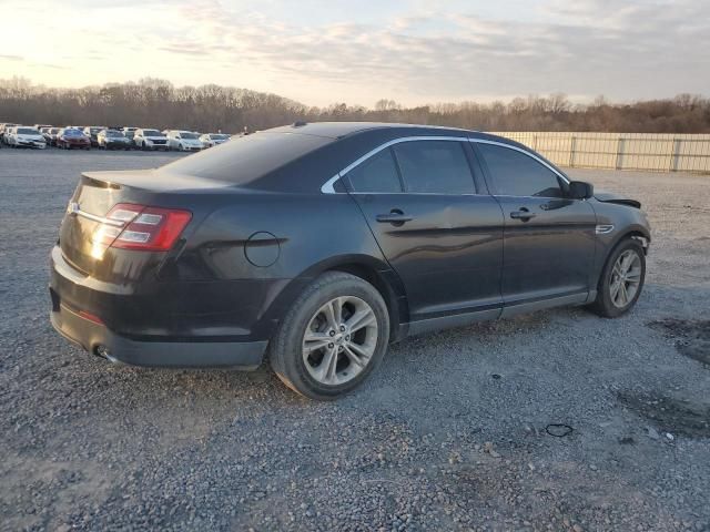 2017 Ford Taurus SE