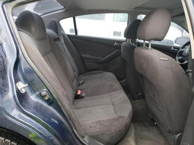 2011 Nissan Altima Base