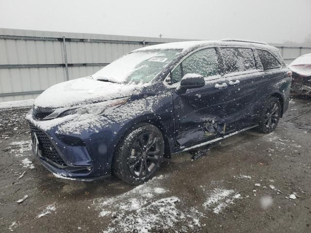 2023 Toyota Sienna XSE