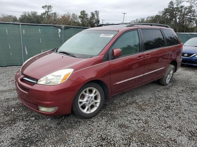 2005 Toyota Sienna XLE