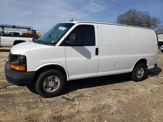 2015 Chevrolet Express G2500